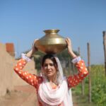 Isha Rikhi Instagram - Chehra tera chann jeha ❤️ 🌙