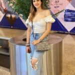 Isha Rikhi Instagram - Your smile should be bigger than your worries 🤗🤍