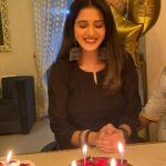 Isha Rikhi Instagram - Blessed to see another year😇🙏🏻😊🙌🏻 thankful and so grateful to god 🎂💐🎉 Thanks a lot to everyone for taking out time and sending me your warmest birthday wishes 💖 💖 Thank you everyone