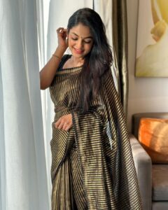 Ivana Instagram - There’s something about falling in love with saree
.
Wearing @thepallushop 
.
#instagood#sareelove