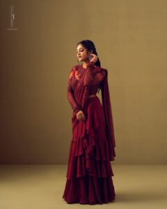Ivana Instagram - 🥀

Styling: @gayathribalasubramanian21 
Outfit: @studio149
Accessories: @fineshinejewels
HMU: @deepz_beautyjourney @deepika_hairstyles 
PC: @prachuprashanth
Managed by: @arunprajeethm