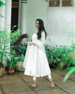 Ivana Instagram - Shot by @deepak_durai_photography 
Team - @jerrychristoper

Wearing- @labelswarupa

Hair - @kaviyaartistry_off and team 
Location - @phcafe.chennai

.

#instagood