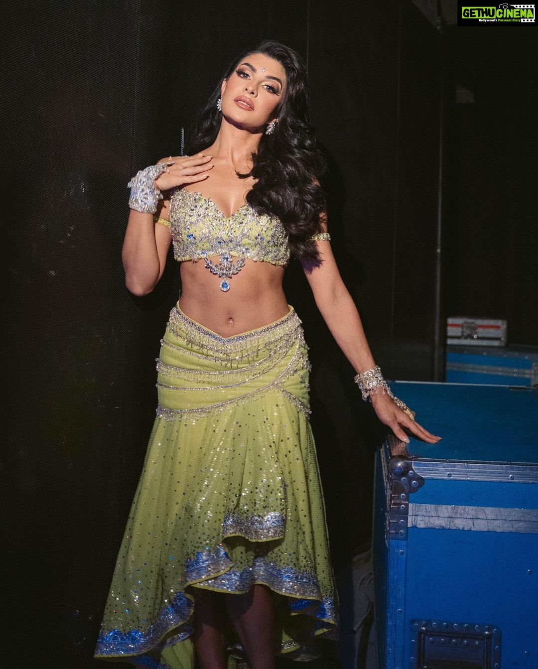 Jacqueline Fernandez Instagram - ⭐️⭐️⭐️ @ibfadubai