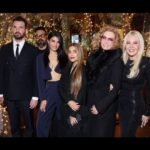Jacqueline Fernandez Instagram - Pre Oscar dinner with team ‘Tell it like a Woman’ and some more beautiful people! @anne_watanabe @mirasorvino @falgunipeacock @shanepeacock @andreaiervolinoproducer @chiaratilesi @namitaalexander @christopherbackus Monica Bacardi ❤️❤️❤️