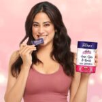 Janhvi Kapoor Instagram - Now add more nutrition to your food & more flavour to your life with Saffola FITTIFY The Perfekt Gummies! ✅ Hair, Skin, & Nail - Helps Boost Hair, Skin, & Nail Health ✅ Apple Cider Vinegar - Helps in Weight Loss* ✅ Bone Health - Helps Improve Bone Health ✅ Daily Immunity - Helps Build Immunity ✅ Eye Health - Good for Eyesight ✅ Daily Energy Boost - Helps Fill Daily Nutrition Gap ✅ Sleep Health - Supports Sound Sleep ✅ PMS Gummies – Helps Manage Period Cramps Now, available on Amazon, Flipkart, Big Basket, Swiggy Instamart, Nykaa, and www.fittify.in Health Ko Karo FIT-FIT-FITTIFY. #Ad #PaidPartnership #FittifyYourLife #Gummies #FittifyGummies #HealthKoRakhoFitFitFittify #SaffolaFittify #WeightLoss #HairGrowth #LoseWeight #TrustOfSaffola #JanhviKapoor #Fittify #FitFitFittify #FittifyHSNGummies #FittifyACVGummies