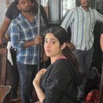 Janhvi Kapoor Instagram – some dayz fresh some dayz mess🤕😈🥰