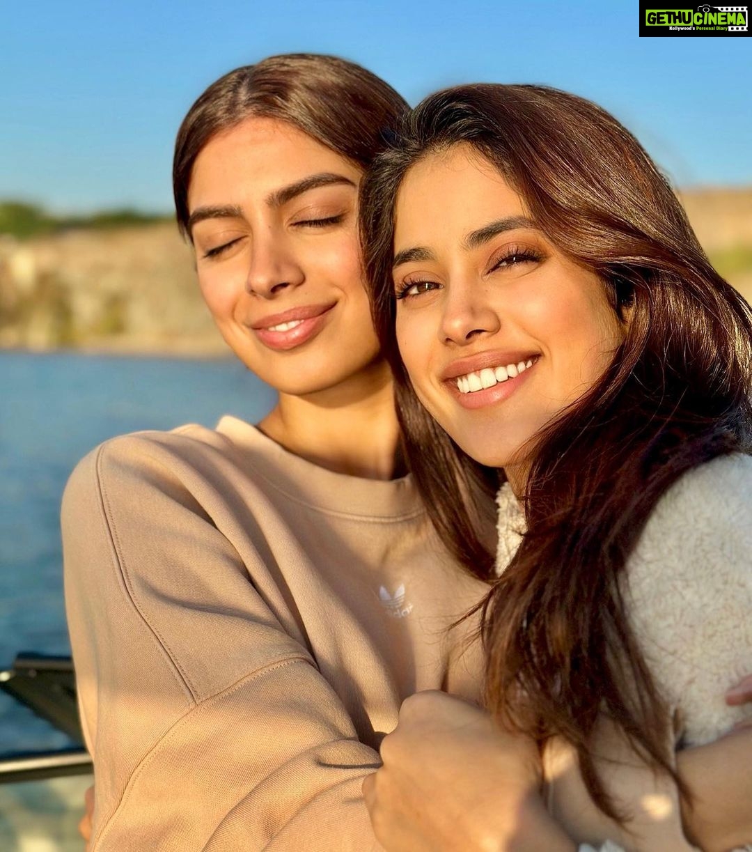 Janhvi Kapoor Instagram - missed u