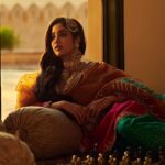 Janhvi Kapoor Instagram - Truly praying I get to do a period film soon 🥲🙏🏼🤞🏻till then old world photoshoots will have to do. Thank you @lifestyleasiaindia for letting me live out my vintage royal dreams for a day! Editor-in-chief: Rahul Gangwani (@rahulgangs_) Photographer: The House of Pixels (@thehouseofpixels) Stylist: Meagan Concessio (@spacemuffin27) Hairstylist: Priyanka Borkar (@priyanka.s.borkar) Makeup: Riviera Lynn (@rivieralynn) Shoot Produced by Analita Seth (@analitaseth) Cover design: Lolith TK (@lolithtk) Wearing creations by @mohsin.naveed.ranjha, from Dubai’s premium @mymeraki.ae, jewellery by Tyaani by Karan Johar (@tyaanijewellery), shot exclusively at Fairmont Jaipur (@fairmontjaipurindia). PR Agency: Hype PR (hypenq_pr)