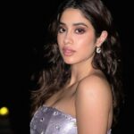 Janhvi Kapoor Instagram - Ok done with the Maldives photo dumps now I promise 💜