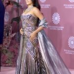 Janhvi Kapoor Instagram - An absolute privilege to immerse in some of the finest cultural experiences at #NitaMukeshAmbaniCulturalCentre ‘The Great Indian Musical: Civilization to Nation’ is a riveting theatrical production about our nation’s rich heritage, and #IndiaInFashion is a unique costume exhibition that showcases India's impact on global fashion. Each show and the whole cultural centre that Mrs. Nita Ambani has created makes me feel proud to be an Indian. Each one of us should most definitely experience this centre. #CultureAtTheCentre @nmacc.india
