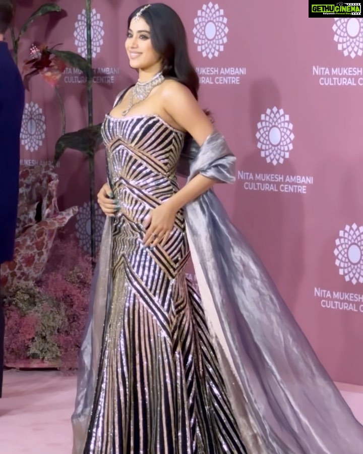 Janhvi Kapoor Instagram - An absolute privilege to immerse in some of the finest cultural experiences at #NitaMukeshAmbaniCulturalCentre ‘The Great Indian Musical: Civilization to Nation’ is a riveting theatrical production about our nation’s rich heritage, and #IndiaInFashion is a unique costume exhibition that showcases India's impact on global fashion. Each show and the whole cultural centre that Mrs. Nita Ambani has created makes me feel proud to be an Indian. Each one of us should most definitely experience this centre. #CultureAtTheCentre @nmacc.india
