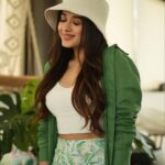 Jannat Zubair Rahmani Instagram - Mood currently….!💚💚