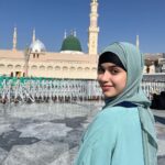 Jannat Zubair Rahmani Instagram – Alhumdulillah 💕

Thank you @alkhalidtours for looking after us💕🤲🏻 Medina, Saudi Arabia