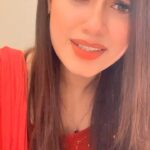 Jannat Zubair Rahmani Instagram - Acchi lagti hoon? Fatak? Masttt?🤭 Once a Geet fan always a Geet fan 🤞