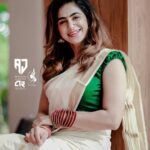 Jaseela Parveen Instagram - AJ ONAM Photoshoot and Celebration Season 3 Association with New Face of Kerala Company : AJ MODELING COMPANY @aj_modeling_company @new_face__of_kerala Cam📷: @aravindanil_official Support: @_aravindanil_ar_official_ CEO : @arunchandran_official CEO/Designer : @jo.costumedesigner Manager : @heaven_of_snow Show Coordinator : @ar_chana1510_show_coordinator Makeup artist : @savan_fashion_makeovers @makeover_by_smithaas Thrissur Kerala India