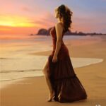 Jaseela Parveen Instagram - In Frame @jaseela_parveen Photography @seny_p_arukattu #Outfit @think_over_things_signature Location Puthuvyppu Beach Assisted by @vidhul_biju www.senyphotography.com Shot with @fujifilmxindia @fujifilm_kerala #GFX50s #fashionphotography #Beachphotography #sunset #Jaseela #fashion #fashionphotographer #senyparukattu #senyphotography #goldenhourphotography Kochi, India