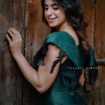 Jaseela Parveen Instagram - 📸_ @shajeel_kabeer @jaseela_parveen 🎨 - @__sur_vivor 👗 - @reine_belleza 💄 - @makeupbyanil #photoshoot #photography #photographer #photo #photooftheday #model #photographylovers #modeling #portraitphotography #portrait #photos #photoshooting #picoftheday #photograph #photogram #modellife #photoshop #instagram #instagood #fashion #actor #actress #actor #acting #actors #aparanabalamurali #film #filmphotography #filmcamera #filmphotographer Mattancherry
