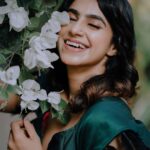 Jaseela Parveen Instagram - 📸_ @shajeel_kabeer @jaseela_parveen 🎨 - @__sur_vivor 👗 - @reine_belleza 💄 - @makeupbyanil #photoshoot #photography #photographer #photo #photooftheday #model #photographylovers #modeling #portraitphotography #portrait #photos #photoshooting #picoftheday #photograph #photogram #modellife #photoshop #instagram #instagood #fashion #actor #actress #actor #acting #actors #aparanabalamurali #film #filmphotography #filmcamera #filmphotographer Mattancherry