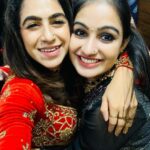 Jaseela Parveen Instagram - at SUVARNALAYA SANGAMAM MAHA SHOW -2022 Bangalore @ambikamohan_official @_manve_surendran_ @warrior_rhomy Choreography : @kannan__ron @sanjuakku_ #positivity #positivevibes #love #motivation #selflove #happiness #inspiration #mindset #loveyourself #life #belief #believe #happyme #goals #limitations #success #nature #believe #lifestyle #music #motivational #smile #happy #inspire #fitness #inspired #fitness #jaseelaparveen #bts Dasarahalli