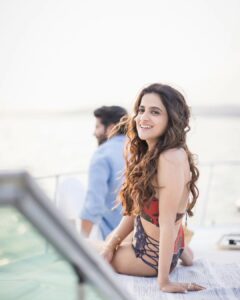 Jasleen Royal Instagram - What’s got me smiling like that, or probably who? 😛🧿 

Only a few days to the big revelation