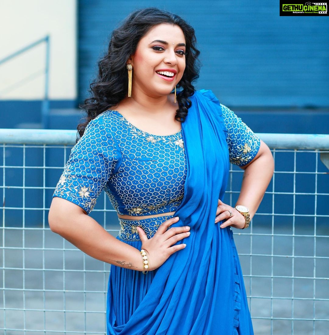 Jewel Mary Instagram - 💙🦋💙 Costume by @iha_designs Styled by @sabarinathk_ Mua @brandy_makeup_artist