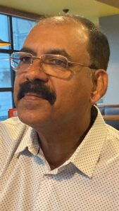Jewel Mary Instagram - കുറെ നാളു മുൻപ് അപ്പൻ എന്നോട് പറഞ്ഞു എനിക്ക് 2 ആഗ്രഹങ്ങൾ ഉണ്ട് , ഒന്ന് ഒരു ടാറ്റൂ അടിക്കണം , രണ്ടാമതായി ഒരു കാത്‌ കുത്തണം ! മറ്റുള്ളവർ എന്ത് വിചാരിക്കും എന്ന പേടിക്ക് മേലെ ഒരിക്കൽ പറഞ്ഞിട്ട് പിന്നെ മിണ്ടിയിട്ട് ഇല്ല ! പക്ഷെ ഞാൻ മറന്നില്ല ! കിട്ടിയ ചാൻസ് നു ഓരോന്ന് വീതം സാധിച്ചു കൊടുത്തു !  When our parents become our children!!! Treat them the way they treated us when we were children ♥️♥️♥️ @sebi.antony