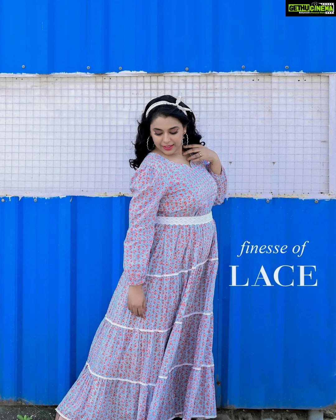 Jewel Mary Instagram - The gorgeous @jewelmary.official clad in this Sangneri Tiered Lace Dress that features a modern outlook and is crafted with a cool bishop sleeve. The dress features an off-shoulder neckline and slits at the side gives different looks. Pair with heels or flats for a look that's perfect for any occasion! #byhand #byhandin #SangneriDress #TieredLaceDress#BishopSleeve #ModernOutlook #Fashionista #Stylish #ElegantLook #jewelmary #actress