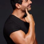 John Abraham Instagram – #btswithdabboo With Marvellous John @thejohnabraham 😊😉😁🤩💪🏼😋😘☺️🙃✌🏻
Photography 📸 @dabbooratnani 
Video Shot by @manishadratnani 
Video Edit by @myrahratnani @kiararatnani 

#dabbooreels #dabbooratnani #dabbooratnaniphotography #dabbooratnanicalendar #johnabraham 
13.04.2023 Dabboo Ratnani Photography