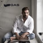 John Abraham Instagram - HEY @Gasjeansindia ! Super excited to be a part of this iconic Italian brand. We have worked really hard to bring in that Italian style, sensibility, craft, and detailing in this very special collection. Salute! to new beginnings. @gasjeansindia @ajiolife Ajio.com Gasjeans.in #GASjeansxjohn #HeyGas #HeyJohn #GasJeansIndia #GasJeans #Johnabraham #ItalianJeans #ajiolife