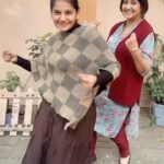 Juhi Parmar Instagram - When we got into the skin of Neerja and Ritika.. The amount of fun we had can never be captured but here’s reliving some of the moments from on sets as we share them with all of you....Thank you for all the love you have been giving Yeh Meri Family! Truly and eternally grateful.... #thankyou #grateful #happy #trending #love #yehmerifamilyonamazonminitv #yehmerifamily