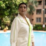 Juhi Parmar Instagram - Work towards those dreams, manifest them and watch them unfold! Big day tomorrow, keep supporting, keep loving me, stand by my side as I make a leap towards my dreams, towards a new path, towards continuing to entertain you all once again! Clicked by: @saurabh_sonkar Stylist: @Deeti.Mehta Assistant: @Snehatiwari05 Outfit: @ikichic_official Makeup: @dishisanghvii Hair: @nat_chava PR & Management Agency: @brandnbuzz