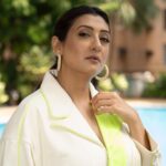 Juhi Parmar Instagram - Work towards those dreams, manifest them and watch them unfold! Big day tomorrow, keep supporting, keep loving me, stand by my side as I make a leap towards my dreams, towards a new path, towards continuing to entertain you all once again! Clicked by: @saurabh_sonkar Stylist: @Deeti.Mehta Assistant: @Snehatiwari05 Outfit: @ikichic_official Makeup: @dishisanghvii Hair: @nat_chava PR & Management Agency: @brandnbuzz