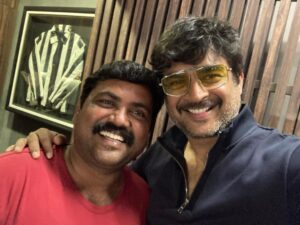 Kaali Venkat Instagram - #இறுதிச்சுற்று படத்திற்குப்பின் மீண்டும் உங்களுடன் நடிப்பதில் பெரும் மகிழ்ச்சி @ActorMadhavan  sir  #Test @StudiosYNot @sash041075