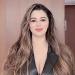 Kainaat Arora Instagram - See you #Kurukshetra Tmrw at The Business leadership Awards 🙏🙏🙏 . . #ChiefGuest . . #WorkStories #WorkScenes #kainaatarora #OnTheMove . Talent manager ( @business.manager_kainaat