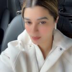 Kainaat Arora Instagram - Had a fantastic Show Last Night .. . Until thn ✈️✈️ . Thank you #Delhi For Always So Welcoming . . #kainaatarora #kainaataroraupdates #kainaat_arora #onwards ✈️✈️✈️ . Talent manager : #Priyankshah @business.manager_kainaat Delhi, India