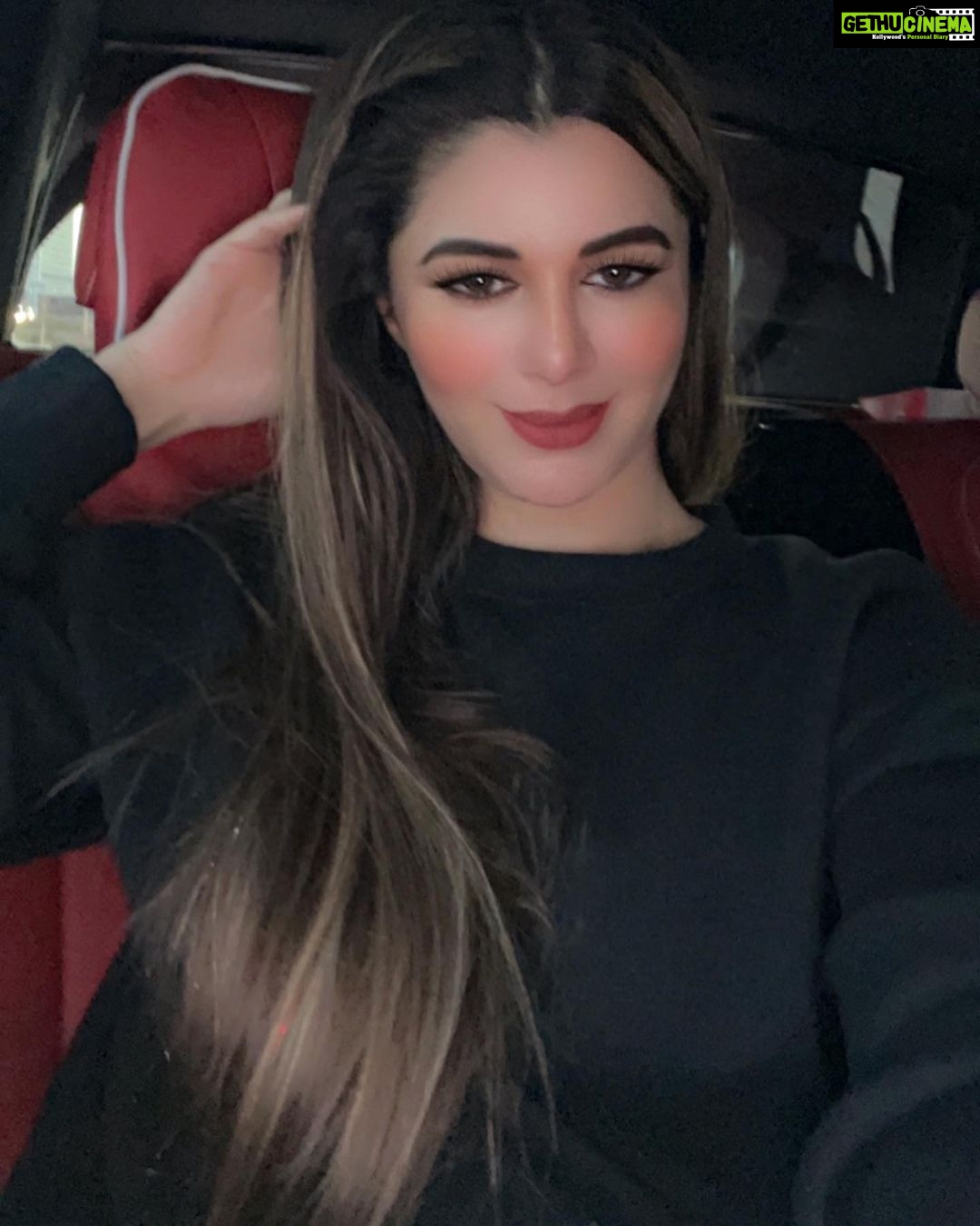 Kainaat Arora Instagram - Black series .. . . . . #kainaatarora
