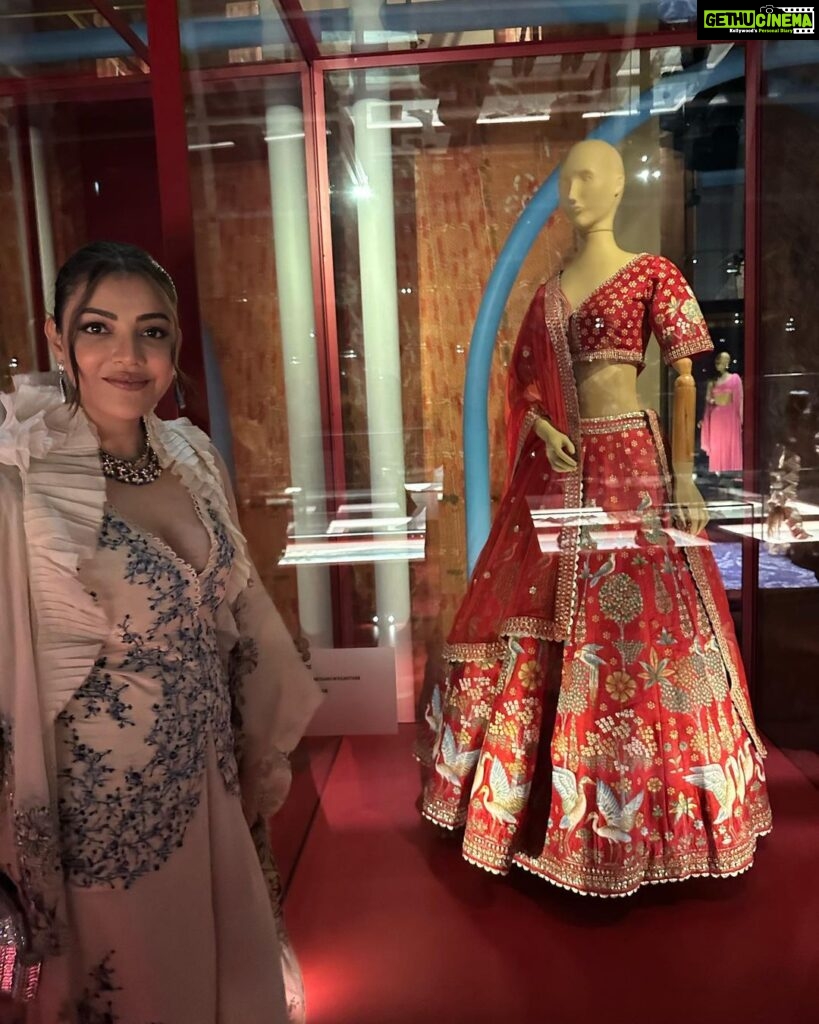 Kajal Aggarwal Instagram - Putting India on the map, the @nmacc.india is an ode to the rich cultural heritage of our country. If this weekend’s programmes are the benchmark, then we are all in for a treat with what lies ahead! It was amazing to see so many of my favourite designers work showcased on the Day 2- India in Fashion exhibit. Thanks to Mrs Nita Ambani, @_iiishmagish and Shloka for the warm personal invites and an incredible experience! #nmacc #nmaccgala