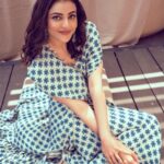 Kajal Aggarwal Instagram - #thissummersgonna #sunshinevibes ☀️ ☀️ ☀️ Outfit : @arpita__mehta Makeup : @vishalcharanmakeuphair Earrings : @amrapalijewels @amethystchennai Hair : @divya.naik25 Styling: @pallavi_85 & @openhousestudio.in Assisted by: @kaali.ma & @mehavenkatesh Photography : @palaniappansubramanyam Backdrop : @basementstudio.