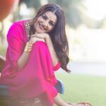 Kajal Aggarwal Instagram - Here’s to the best version of ourselves, not only today but everyday! As women we are conditioned to feeling guilty for prioritising work or our children, one way or the other we are guilt tripping. Let’s break out of these societal shackles / limitations of our own mind and put our best foot forward in whatever choices we decide upon. Let’s live them to the fullest. #happyinternationalwomensday