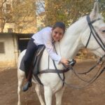 Kajal Aggarwal Instagram - #earlymorninghugs 🐎 #cuddles