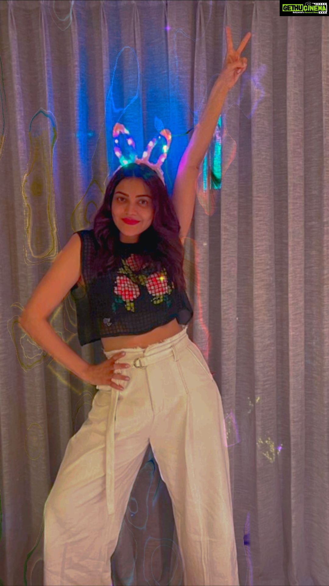 Kajal Aggarwal Instagram - The night that was.. 💁🏻♀️🥰 #best #newyearseve Sukhothai Hotel Sathorn
