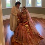 Kajal Aggarwal Instagram - Happiest Mother’s Day my fabulous mommy ! Thank you for teaching me everything I know! What can@I ever do without you!! 😘❤️😘❤️ I love you sooooo much! @vinayagg2060