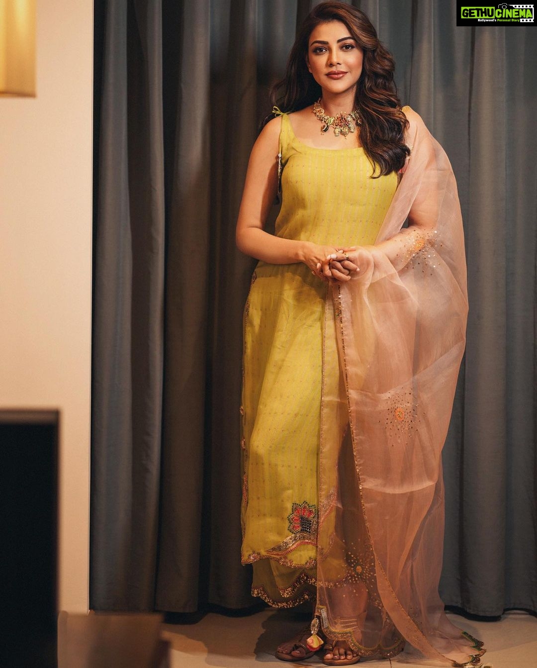 Kajal Aggarwal Instagram - Outfit - @rajiramniq Jewellery - @mortantra Style by - @nkdivya Photography- @hemanth_kumanan Makeup- @vishalcharanmakeuphair Hair - @deepabambhaniya08