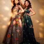 Kajal Aggarwal Instagram - Such a fun shoot with my fabulous sister @nishaaggarwal 😍😍 @azafashions @devanginishar @aparnabadlani ❤️