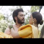 Kajol Instagram - There is no greater madness than loving someone unconditionally. निस्वार्थ प्रेमापेक्षा मोठं वेड काय असू शकतं? @riteishd @geneliad @deshmusic #Ved30Dec #Ved #SukhKalale