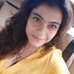 Kajol Instagram - Be environment friendly even if your environment is the inside of an outside traffic jam. Breathe, let it be, and let go of your deep desire to get out and take over from the traffic police!!! . #WorldEnviornmentDay