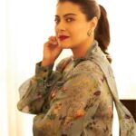 Kajol Instagram - In my moment ✨ . #SalaamVenky #Promotions #ChristmasVibes