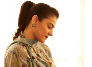Kajol Instagram - In my moment ✨ . #SalaamVenky #Promotions #ChristmasVibes