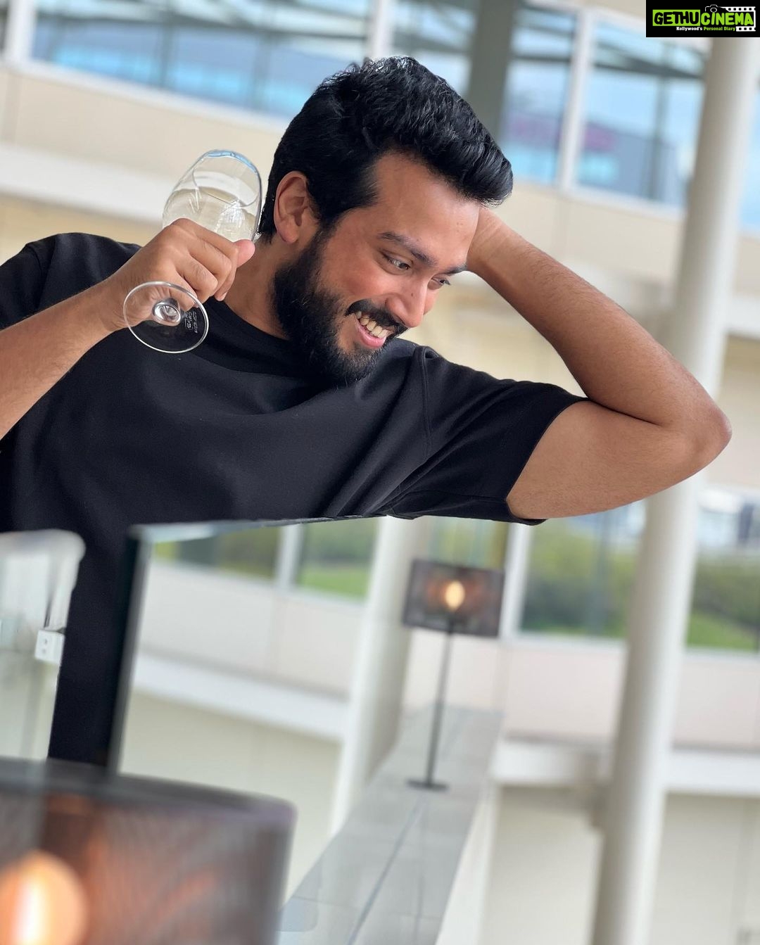 Kalidas Jayaram Instagram - Cheers 🥂 London, United Kingdom
