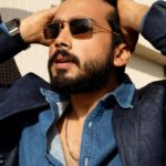 Kalidas Jayaram Instagram - Hair artist- @_hair.me.out_ Makeup artist- @blendingiscardio Stylist- @swanand.joshii 📸-@anjana_ranjan_ @novotelmumbaiairport Novotel Mumbai International Airport